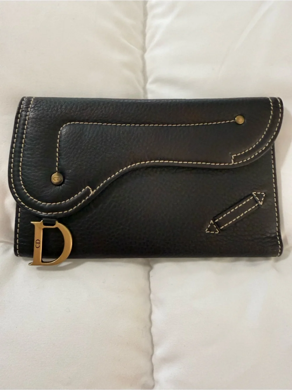 Authentic Dior Black Pebbled Leather Card Holder with Contrasting Stitching